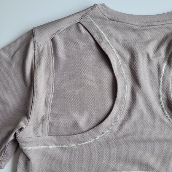 Lululemon Ventilated Open-Back Training T-Shirt Mauve Grey - Picture 8 of 9